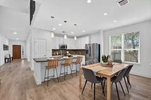 8025 Levata Dr, Austin, TX 78739 - Photo 15