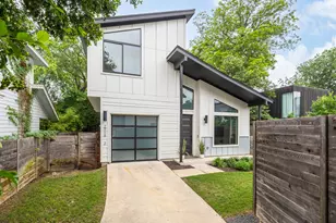 2909 E 3rd St, Austin, TX 78702 - Photo 23