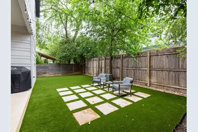 2909 E 3rd Street #2, Austin, TX 78702 - Photo 11