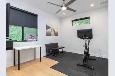2909 E 3rd Street #2, Austin, TX 78702 - Photo 17