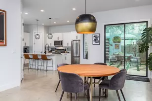 2909 E 3rd St, Austin, TX 78702 - Photo 3