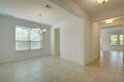 113 Meadow Wood Cove, Georgetown, TX 78626 - Photo 9