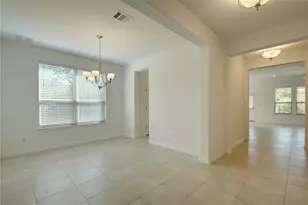 113 Meadow Wood Cv, Georgetown, TX 78626 - Photo 9