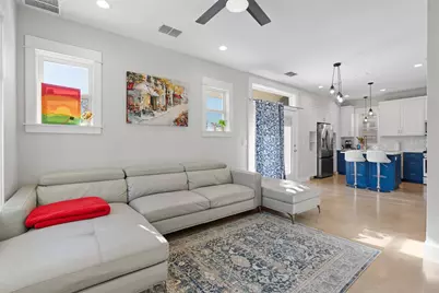 1809 Chestnut Avenue #2, Austin, TX 78702 - Photo 3