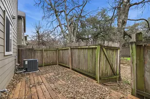 4501 Whispering Valley Dr, Austin, TX 78727 - Photo 21