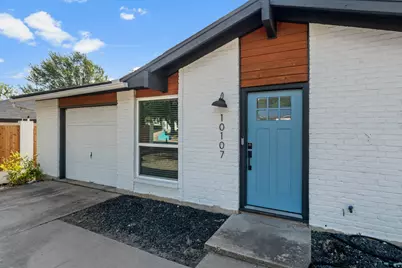 10107 Floyd Drive, Austin, TX 78753 - Photo 3