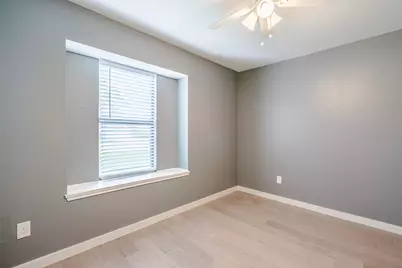 16405 Edgemere Drive, Pflugerville, TX 78660 - Photo 17