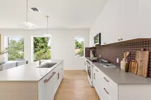 3528 Gonzales St, Austin, TX 78702 - Photo 9