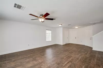 8705 Davis Oaks Trail, Austin, TX 78748 - Photo 7