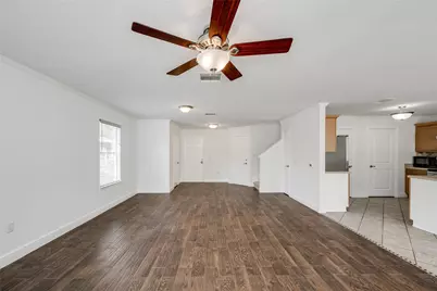 8705 Davis Oaks Trail, Austin, TX 78748 - Photo 3