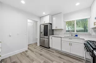 2008 Carriage Park Ln, Austin, TX 78727 - Photo 15