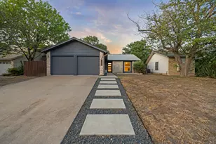 2008 Carriage Park Ln, Austin, TX 78727 - Photo 1