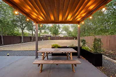 2008 Carriage Park Lane, Austin, TX 78727 - Photo 39
