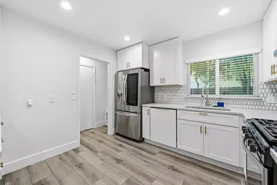 2008 Carriage Park Lane, Austin, TX 78727 - Photo 15