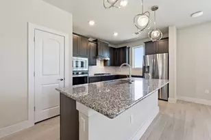 8401 Orizzonte St, Austin, TX 78744 - Photo 9
