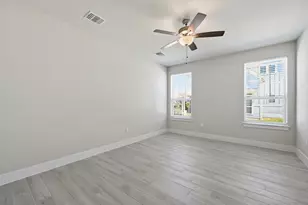 8401 Orizzonte St, Austin, TX 78744 - Photo 13