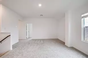 414 Sebring Cir, Hutto, TX 78634 - Photo 13