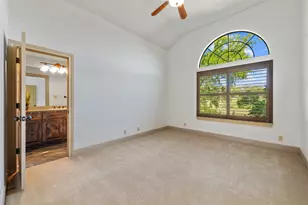 402 Zephyr St, Lakeway, TX 78734 - Photo 31