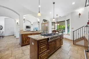 402 Zephyr St, Lakeway, TX 78734 - Photo 15