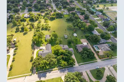 2707 North Drive, Taylor, TX 76574 - Photo 37