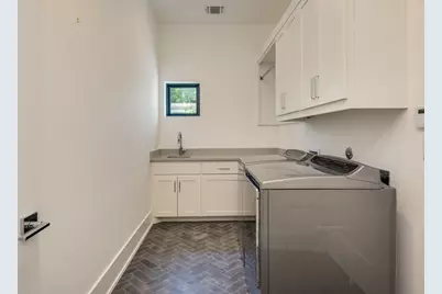 2415 McCall Road, Austin, TX 78703 - Photo 21
