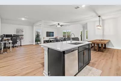 7619 Grenadine Bloom Bend, Del Valle, TX 78617 - Photo 5