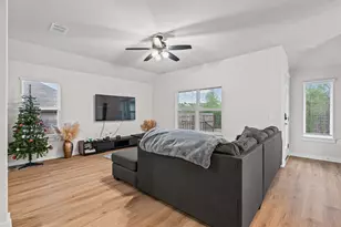 7619 Grenadine Bloom Bnd, Del Valle, TX 78617 - Photo 3