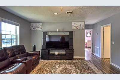 509 N Hill Street, Caldwell, TX 77836 - Photo 23