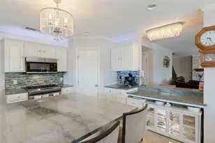 403 Sinclair Dr, Briarcliff, TX 78669 - Photo 11