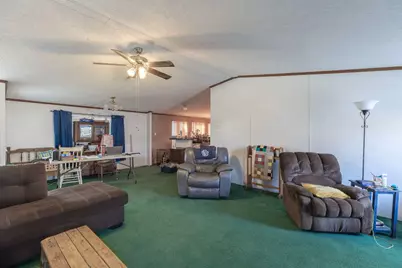 209 E Sheldon Avenue, Thrall, TX 76578 - Photo 3