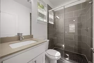 1003 Valdez St, Austin, TX 78741 - Photo 11