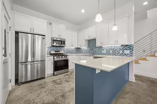 1003 Valdez St, Austin, TX 78741 - Photo 5
