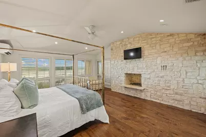 1005 Challenger, Lakeway, TX 78734 - Photo 15