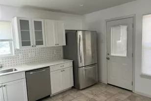 5301 Ravensdale Ln, Austin, TX 78723 - Photo 9