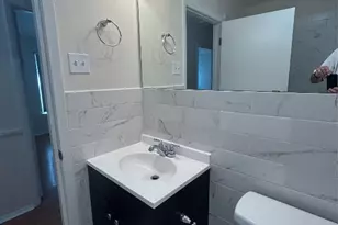 5301 Ravensdale Ln, Austin, TX 78723 - Photo 19