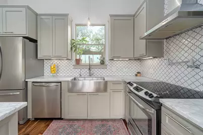 10129 Longhorn Skyway, Dripping Springs, TX 78620 - Photo 11