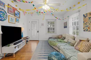 1028 E 43rd St, Austin, TX 78751 - Photo 25