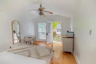 1028 E 43rd St, Austin, TX 78751 - Photo 21