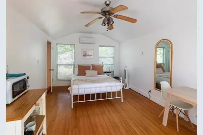 1028 E 43rd Street, Austin, TX 78751 - Photo 7
