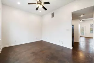 2601 E 7th St, Austin, TX 78702 - Photo 15