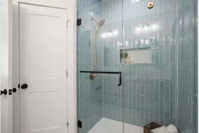 7903 Bixler Drive, Austin, TX 78744 - Photo 7