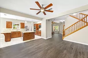 1904 Cedar Ridge Dr, Austin, TX 78741 - Photo 11