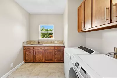 1904 Cedar Ridge Drive, Austin, TX 78741 - Photo 37