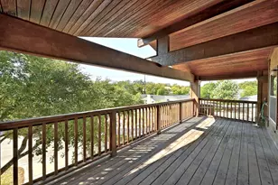 1904 Cedar Ridge Dr, Austin, TX 78741 - Photo 29