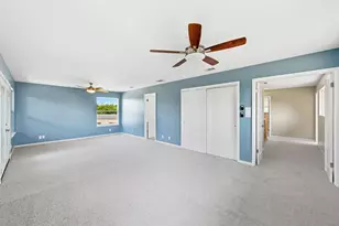 1904 Cedar Ridge Dr, Austin, TX 78741 - Photo 25