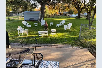 1305 E Main Street, Round Rock, TX 78664 - Photo 15