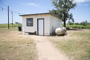 315 Co Rd 114, San Saba, TX 76877 - Photo 5