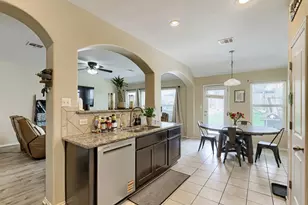 103 Buescher Cove, Hutto, TX 78634 - Photo 3