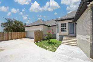 321 Quarry Springs Dr, San Marcos, TX 78666 - Photo 17
