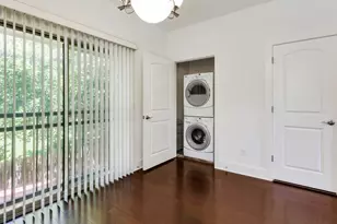 13420 Lyndhurst St, Austin, TX 78729 - Photo 15